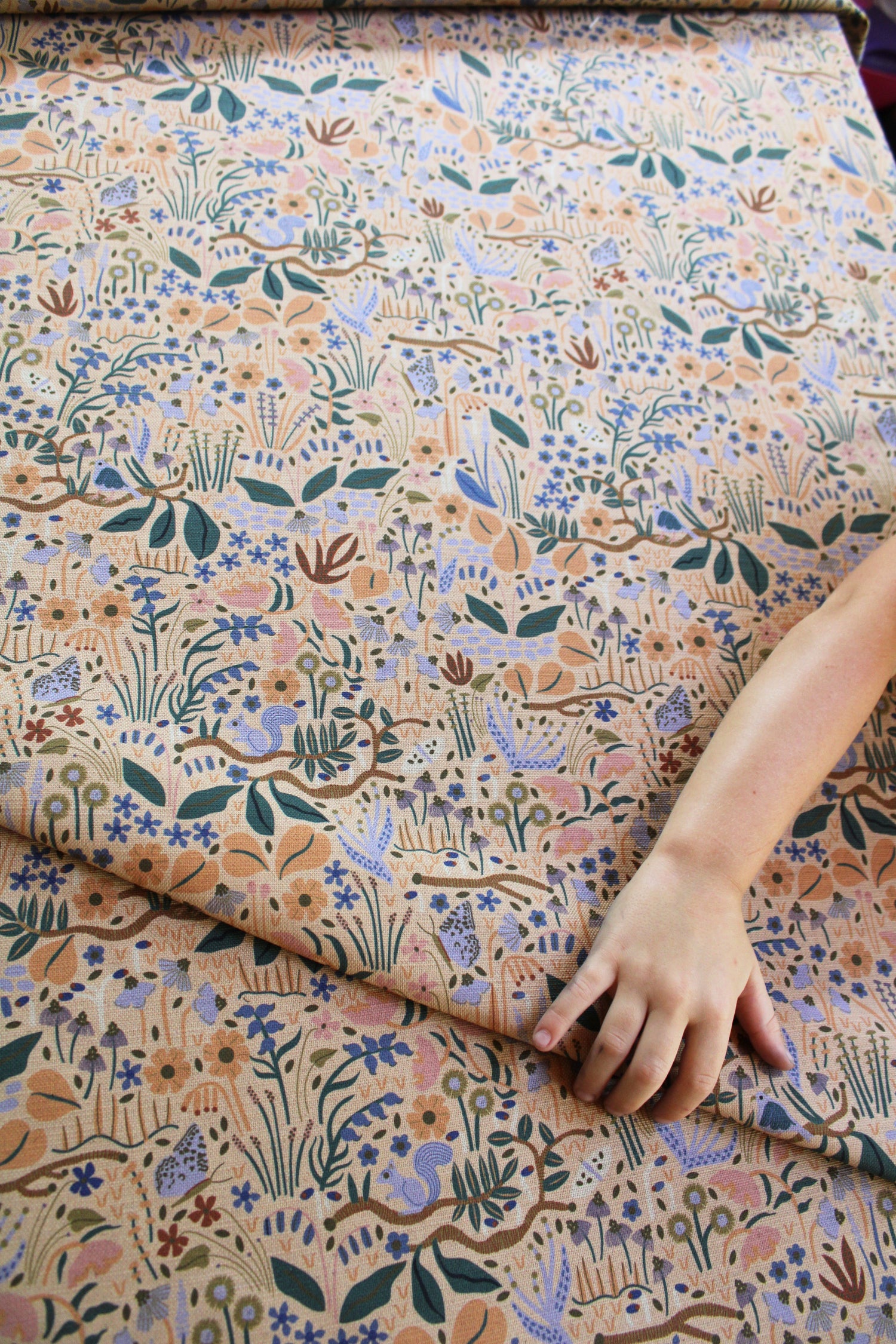 Vanity against wall with simple classic tulip flower wallpaper