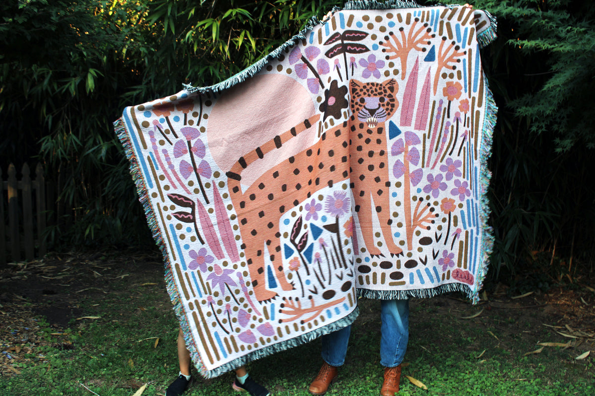 Cheetah Purr Throw Blanket Tapestry