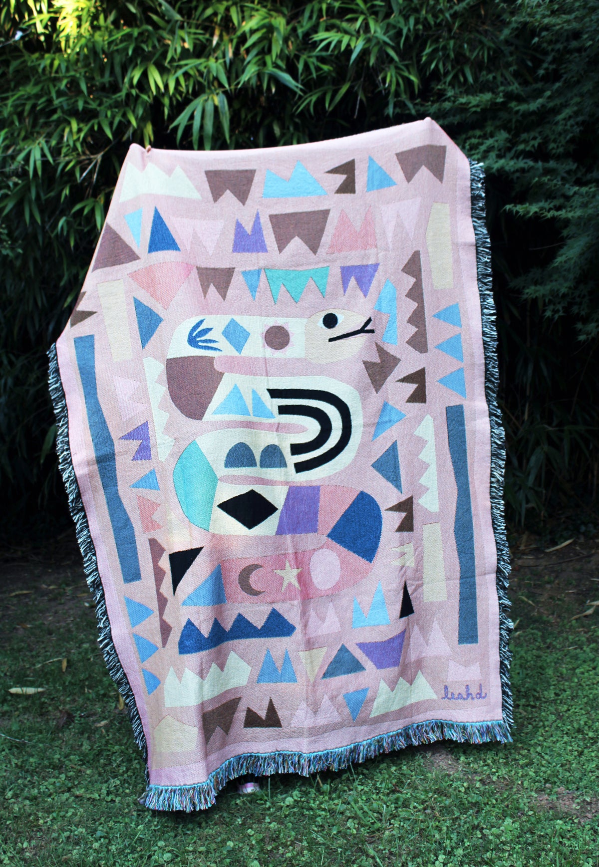 Sssnake Throw Blanket Tapestry